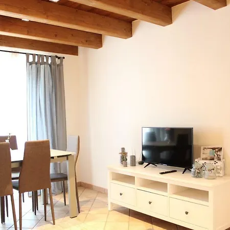 Apartment L'atelier Du Temps - Les Greniers Aosta