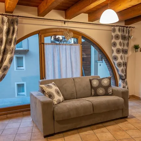 L'atelier Du Temps - Les Greniers Apartment