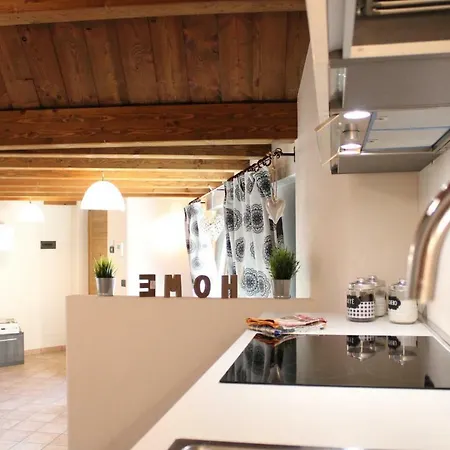 L'atelier Du Temps - Les Greniers Apartamento