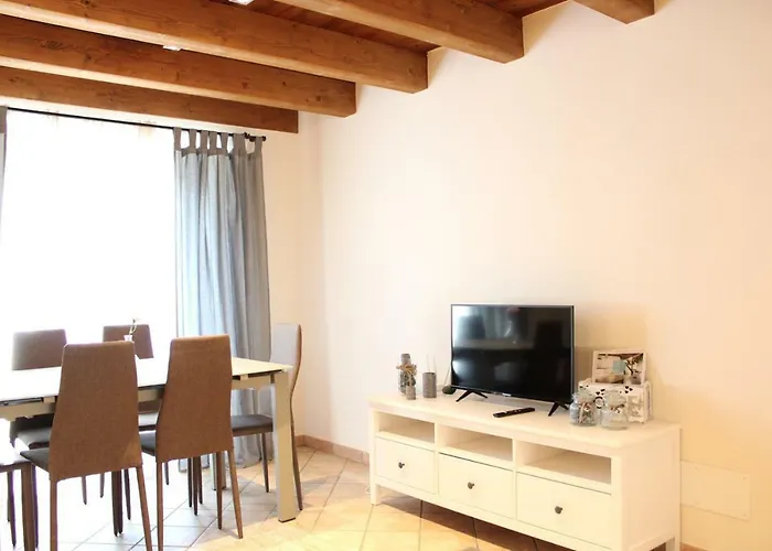 Apartament L'atelier Du Temps - Les Greniers Aosta